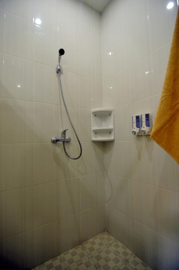 Reddoorz Hostel Near Gwk Main Gate อูงาซัน ภายนอก รูปภาพ