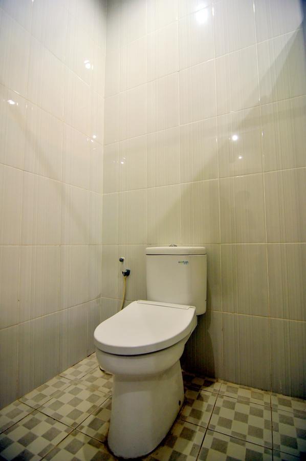 Reddoorz Hostel Near Gwk Main Gate อูงาซัน ภายนอก รูปภาพ