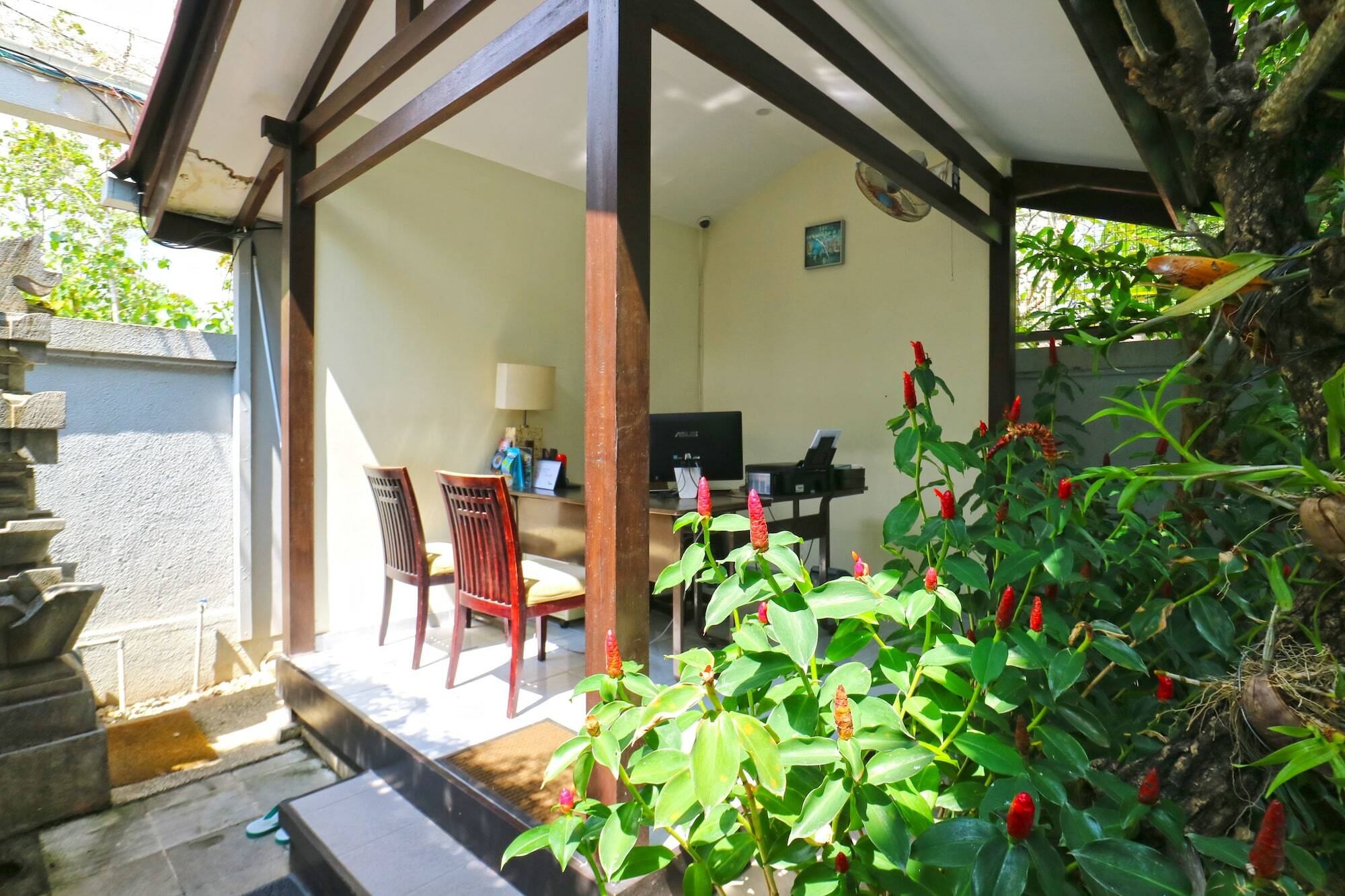 Reddoorz Hostel Near Gwk Main Gate อูงาซัน ภายนอก รูปภาพ